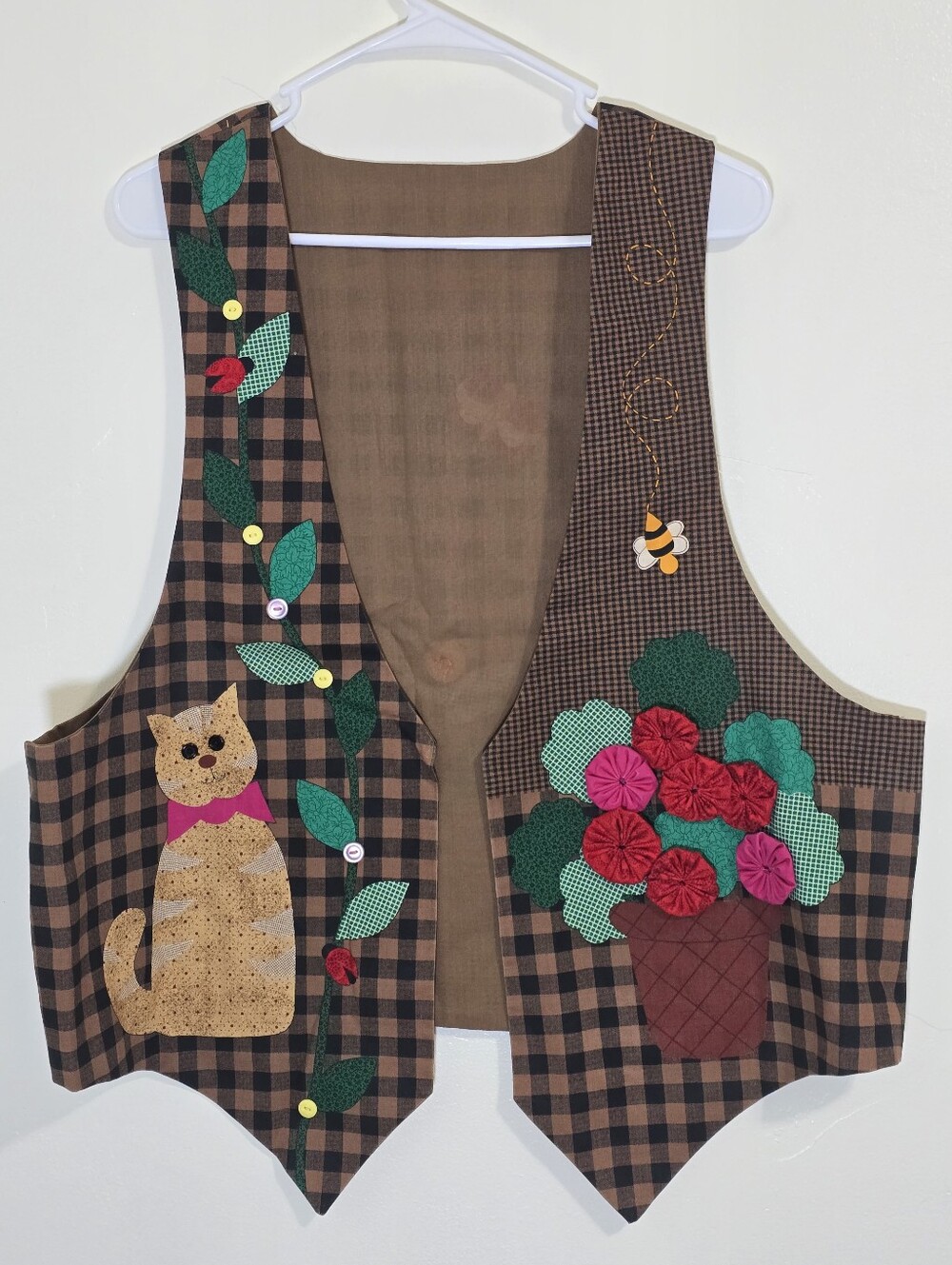Handmade Brown Plaid Small Pets Vest with Floral and Cat Appliqué Vtg 90s 2X
